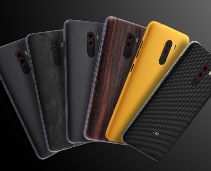 Naklejki na smartfony, kto tego używa? Pocophone F1 ma dwa nowe wzory